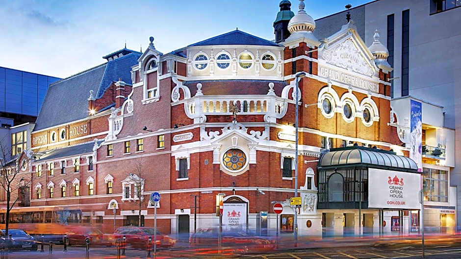 Holiday Inn Express Belfast City Queens Quarter By IHG