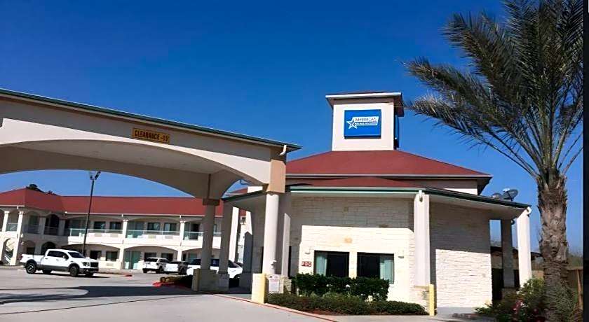 Americas Best Value Inn & Suites IAH Airport North