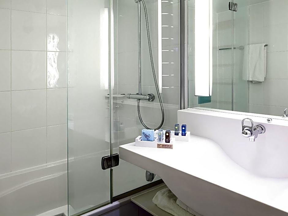 Novotel London Heathrow Airport M4 Jct. 4