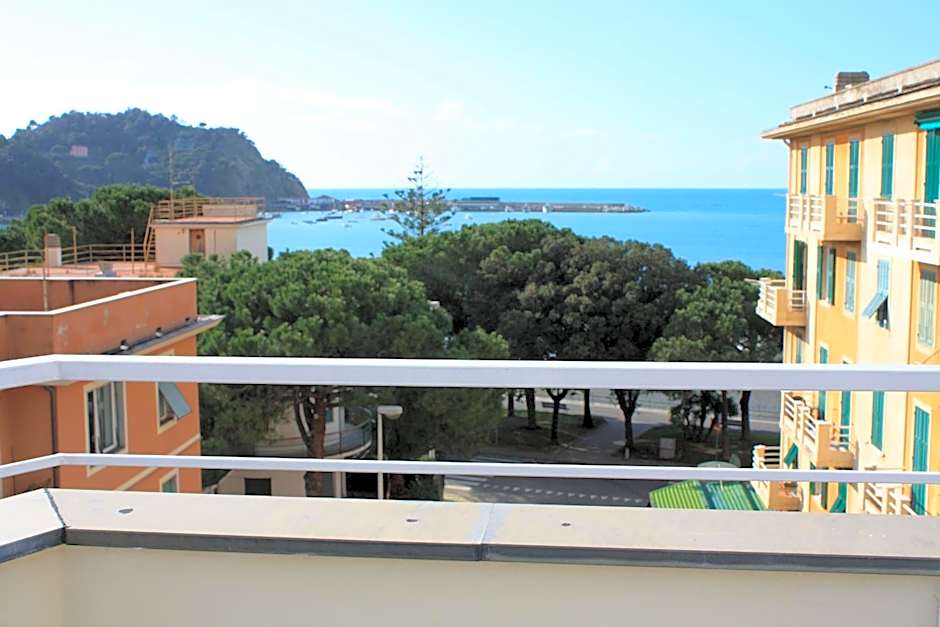 Hotel Genova
