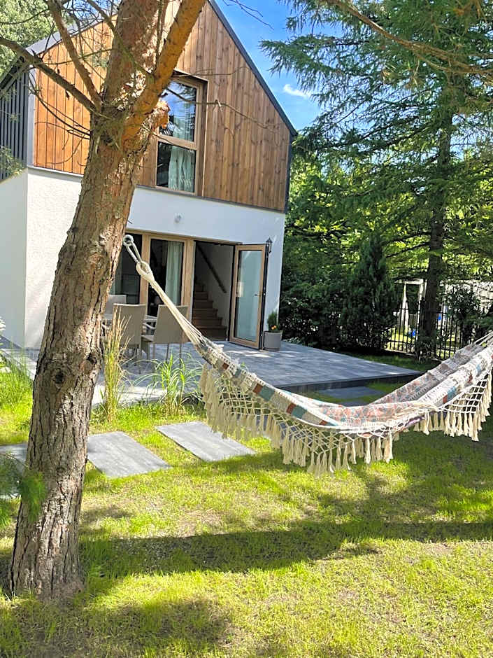 DOMKI Sosnowy Holiday Park