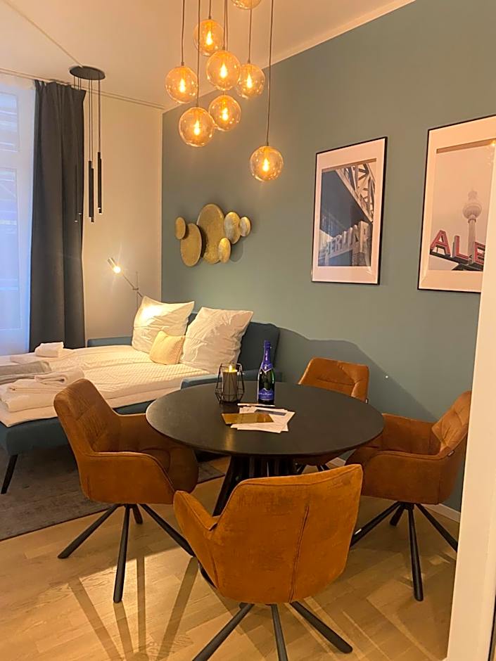 Pure Berlin Apartments - Luxury at Pure Living in City Center