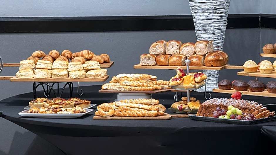 Holiday Inn Johannesburg Airport By IHG