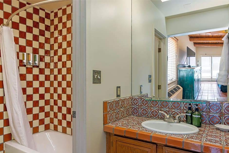 Santa Fe Motel & Inn