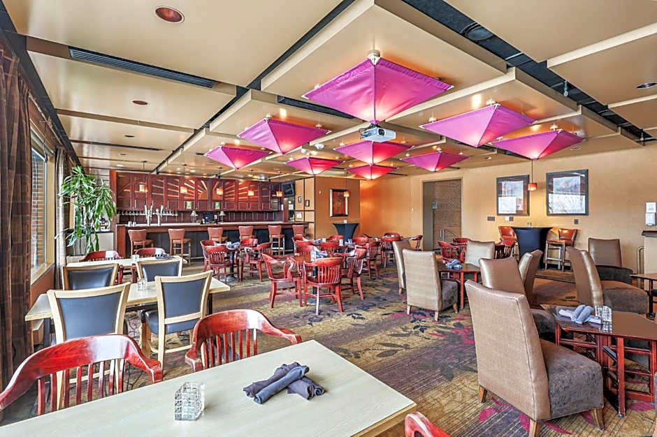 Crowne Plaza Minneapolis West By IHG