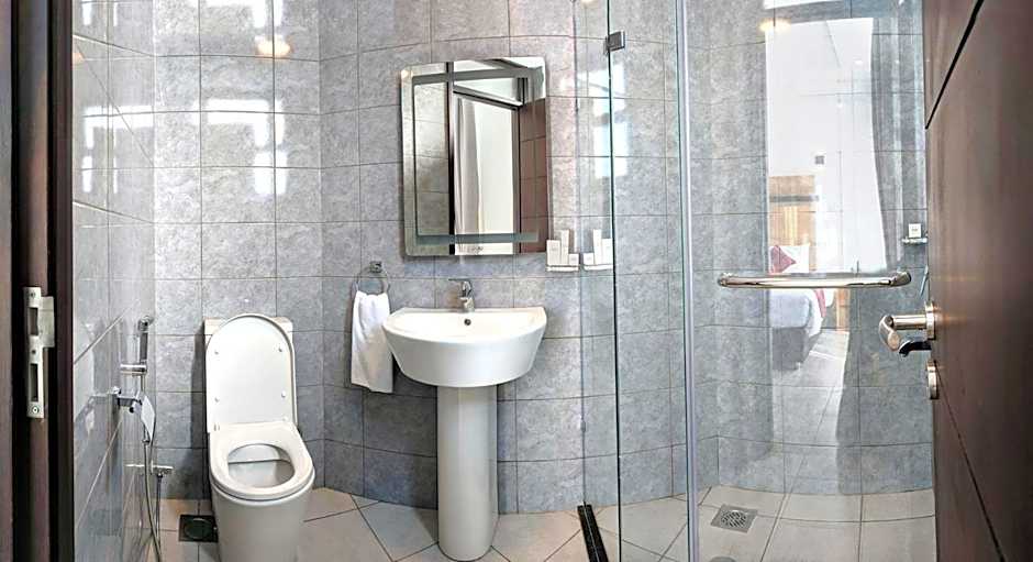 L'Aziz Suites - Near Aga Khan Hospital