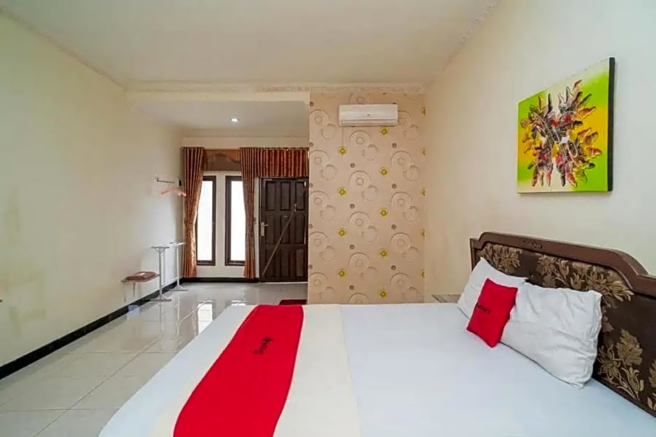 RedDoorz @ Jalan Bukit Keminting