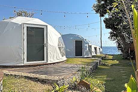 Glamping @ Pebbles & Fins