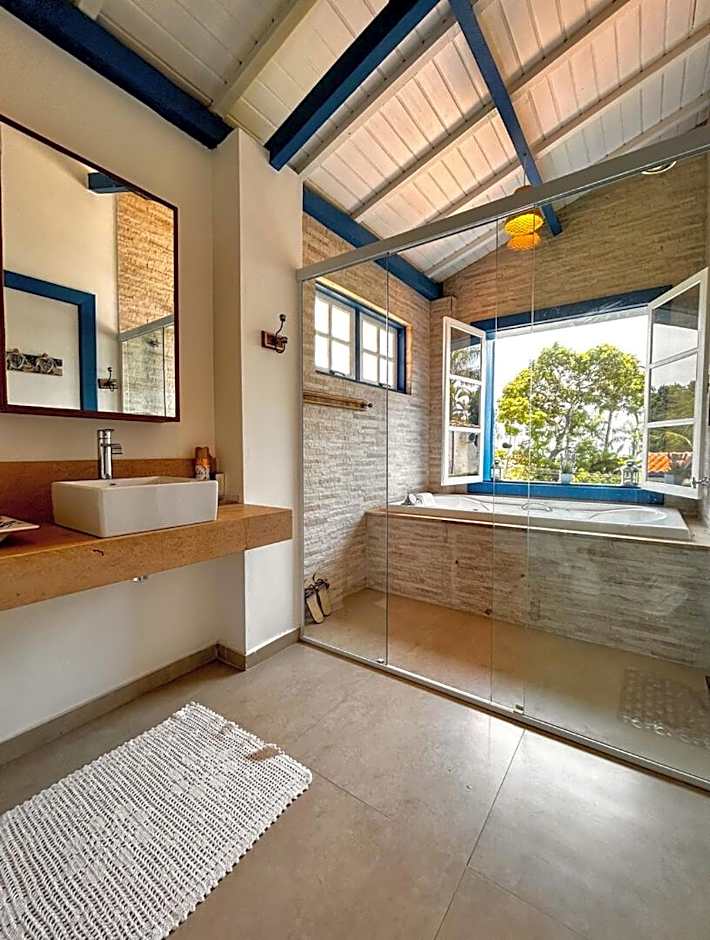 Casa prox a Praia de Santa Teresa, Ilhabela SP