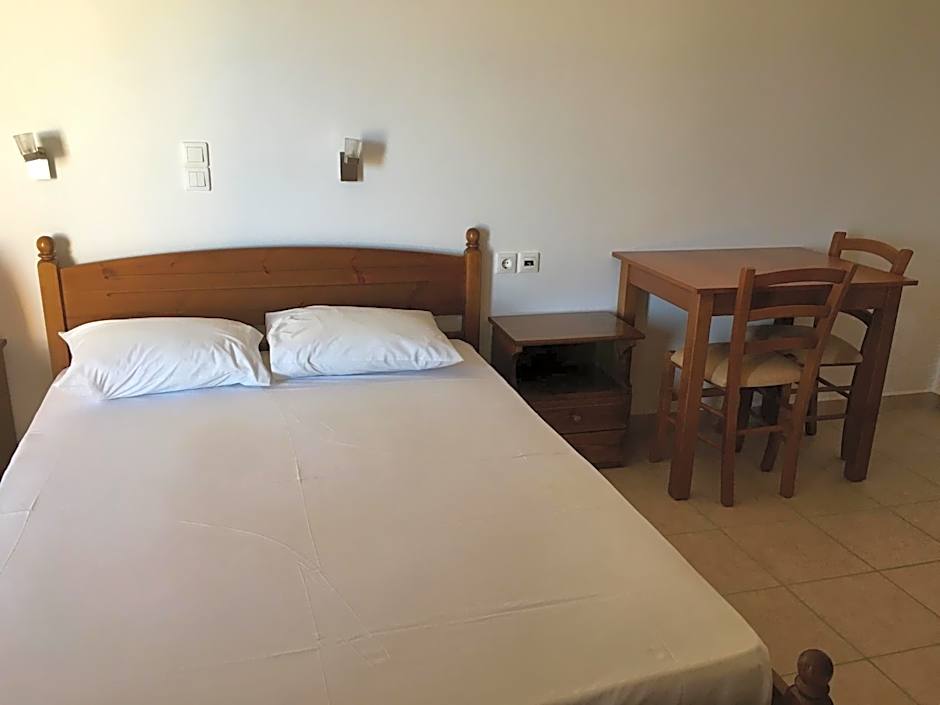 Eugenia travasarou sea view appartments