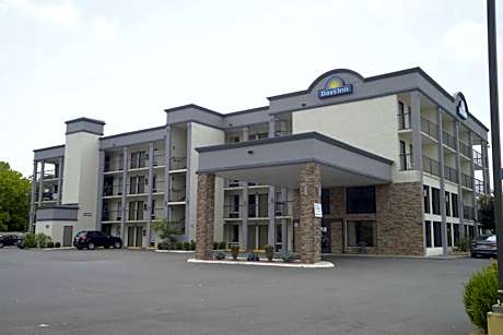 Days Inn by Wyndham Kodak/Sevierville Intrstate SmokeyMntns