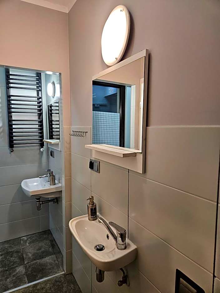 Pokoje pracownicze Кімнати для працівників,гуртожиток