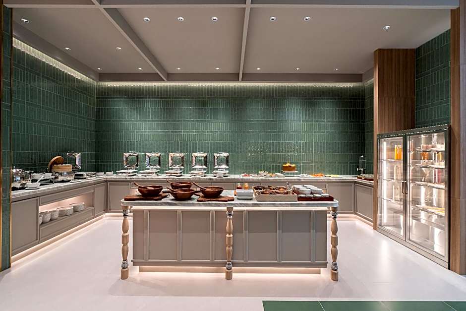 Hyatt Place Bangkok Sukhumvit 1