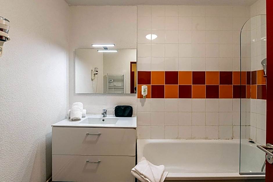 Zenitude Evian Les Terrasses du Lac, an Ascend Collection Hotel