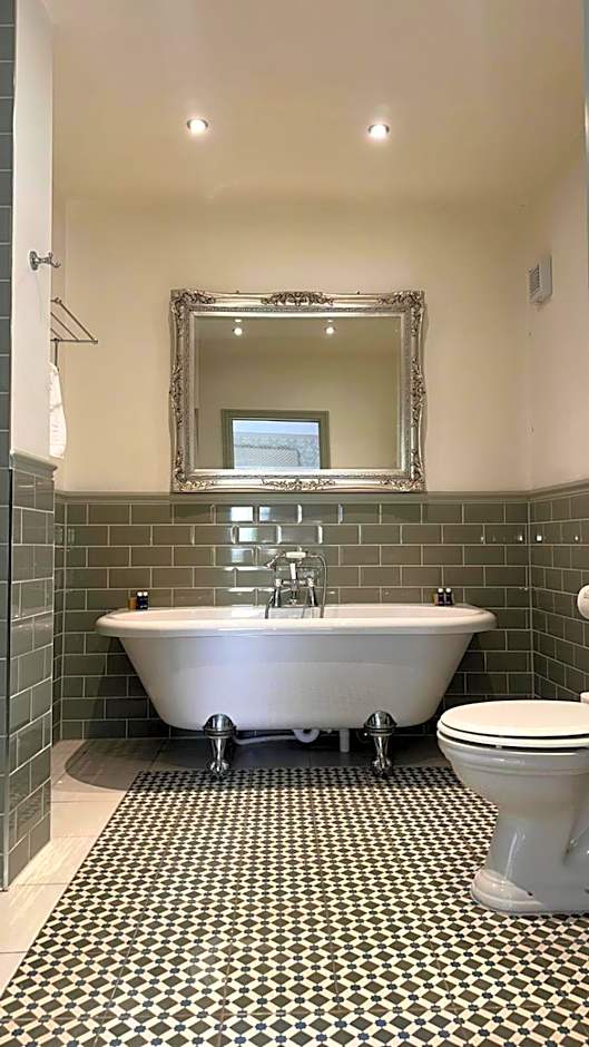 St Andrews Town Hotel