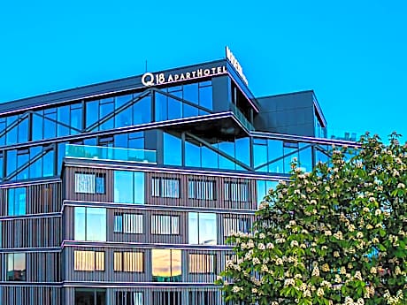 Q18 ApartHotel