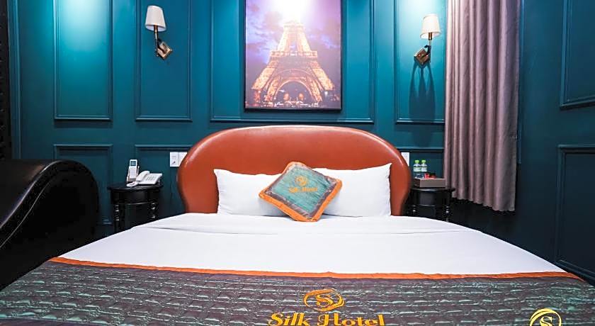 Silk Hotel