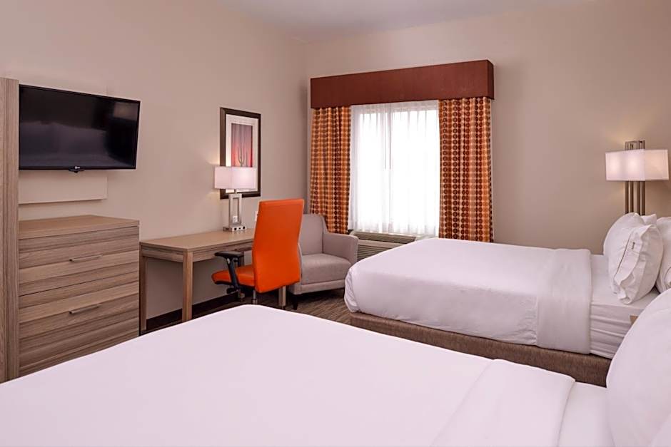 Holiday Inn Express & Suites Williams By IHG