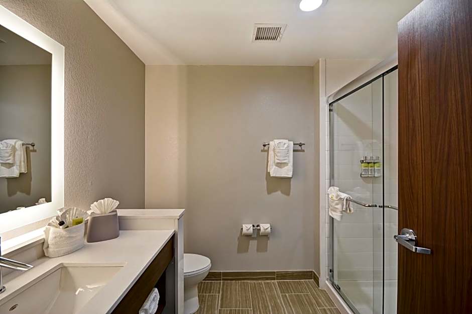 Holiday Inn Express And Suites Houston Nasa - Seabrook By IHG