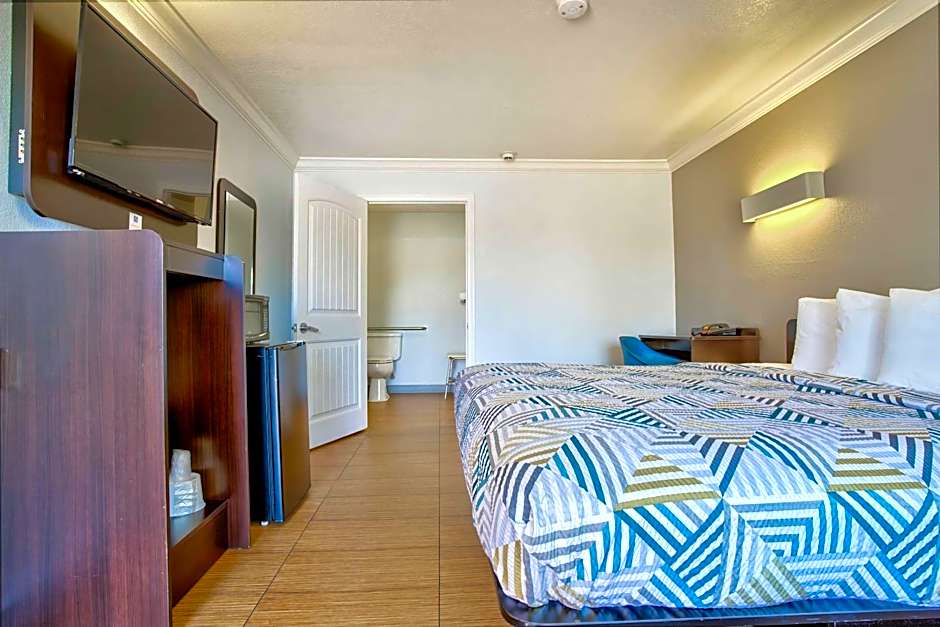 Motel 6-Menifee, CA