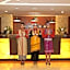M crown Hotel