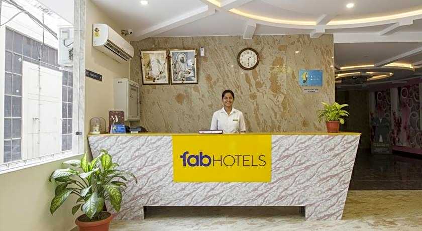 FabHotel Aries