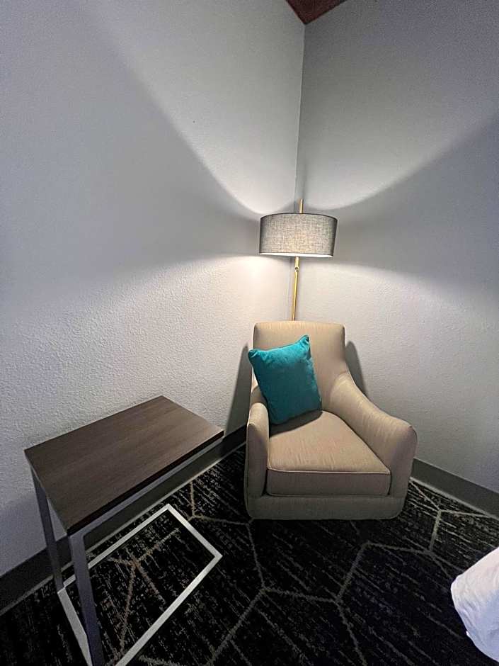 La Quinta Inn & Suites by Wyndham Big Spring