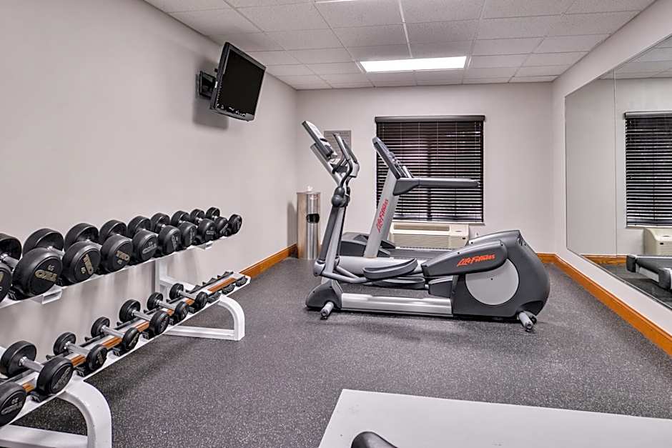 Country Inn & Suites by Radisson, Raleigh-Durham Airport, NC