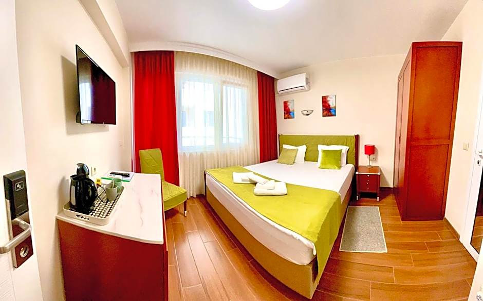 Art Green Boutique Hotel