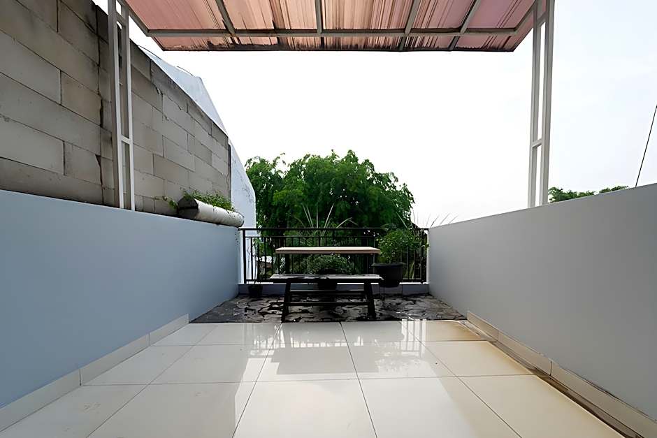 KoolKost near Ragunan Zoo