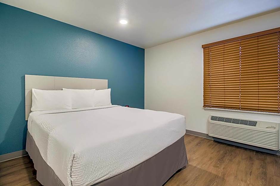 WoodSpring Suites Houston La Porte