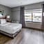 La Quinta Inn & Suites by Wyndham New Haven