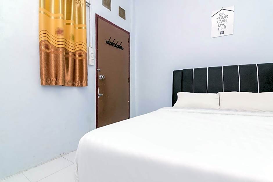 OYO Life 2670 Aline Kost