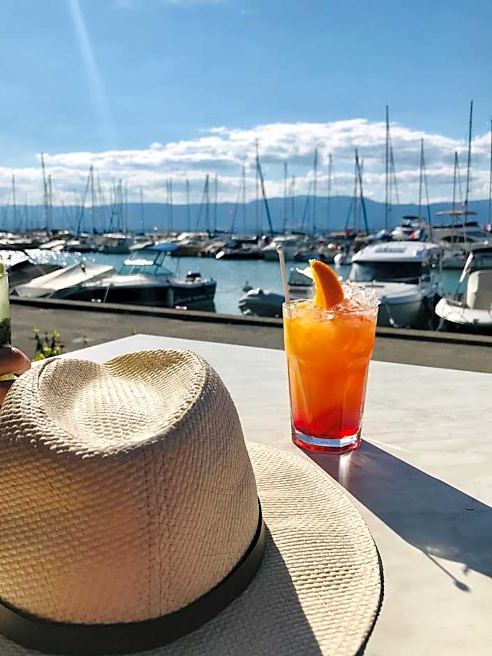 Hôtel La Riviera Victoria