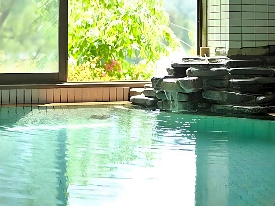 Uematsuya Ryokan Hotel