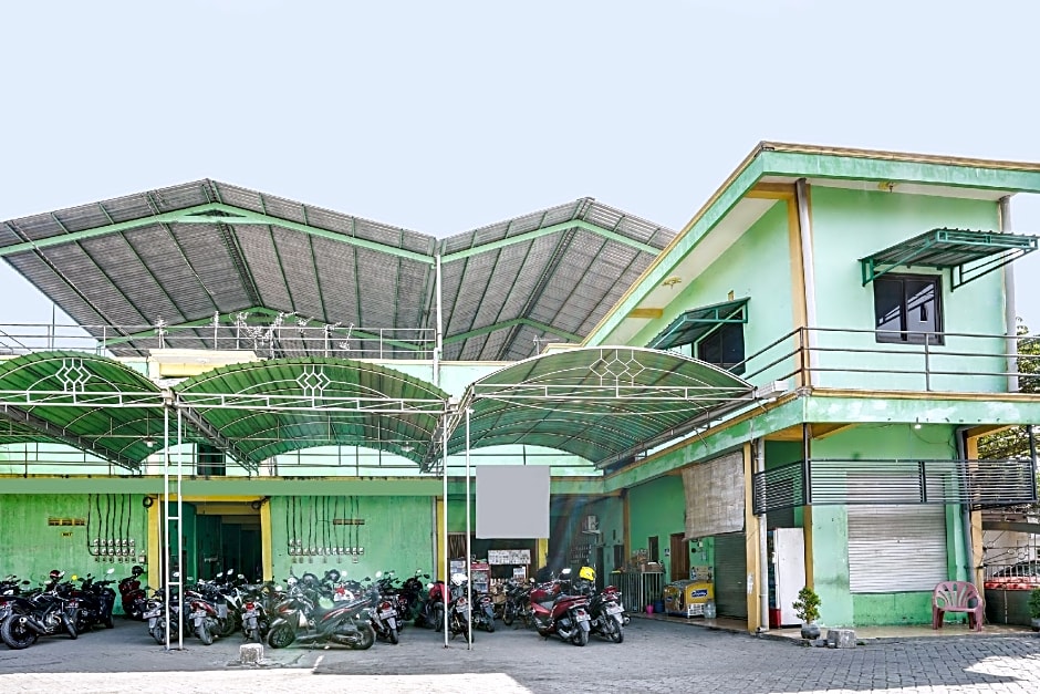 Hotel O Gamping Homestay Syariah