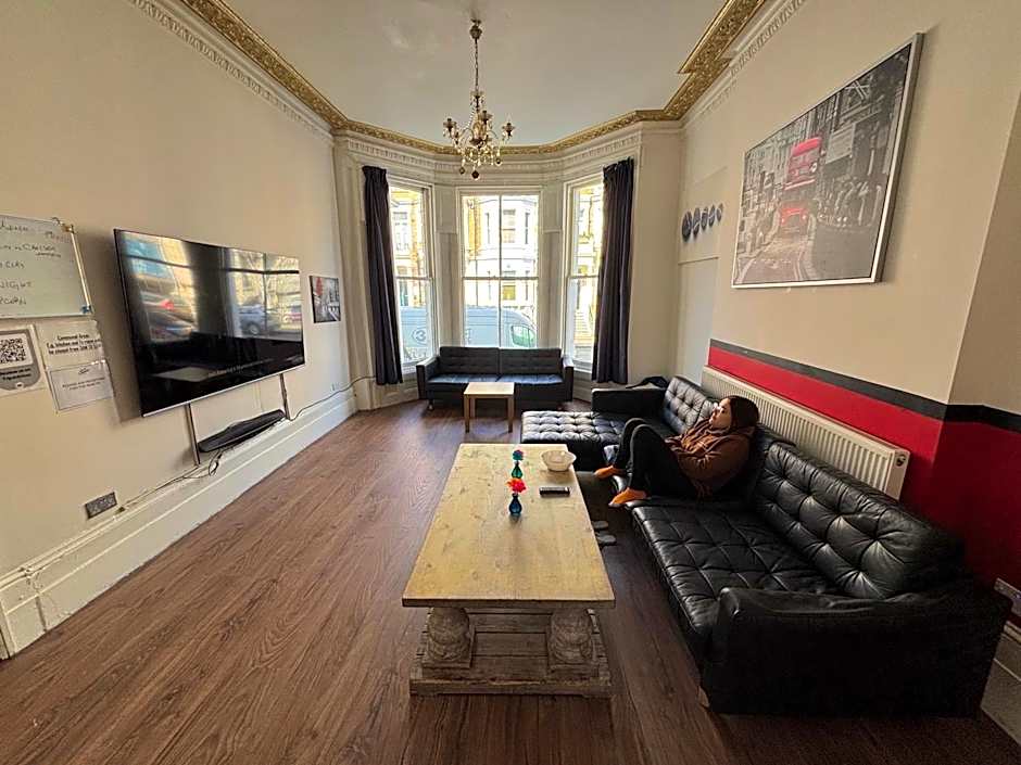 Saint James Backpackers