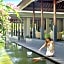 Legian Beach Hotel