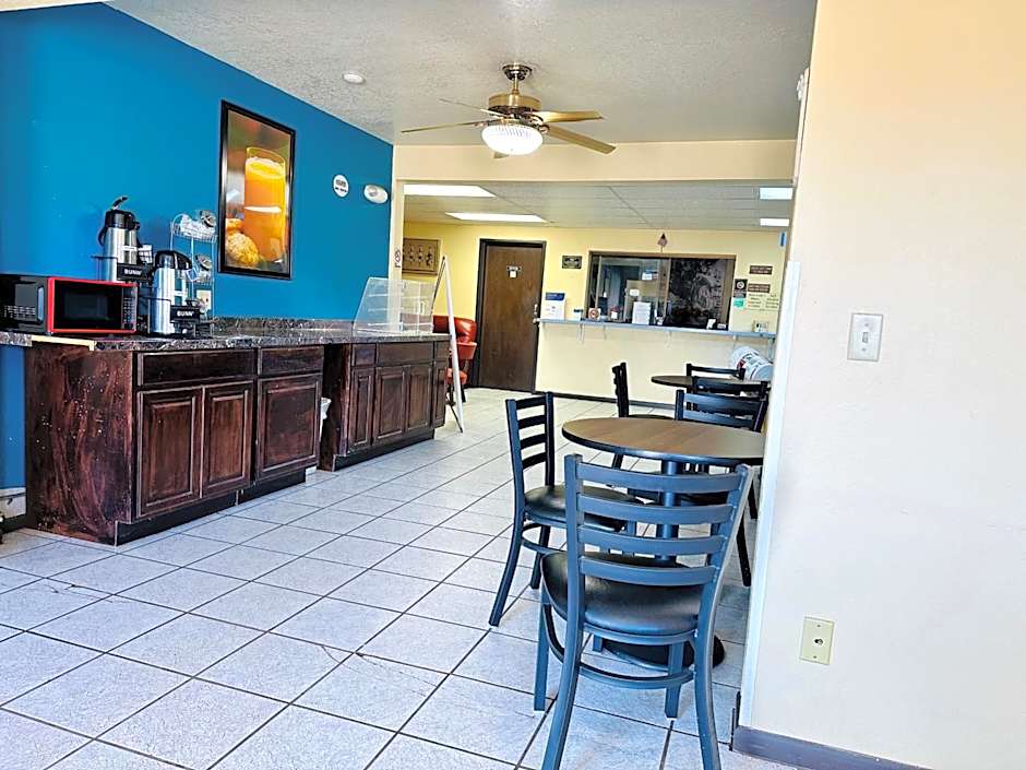 Rodeway Inn Winslow I-40