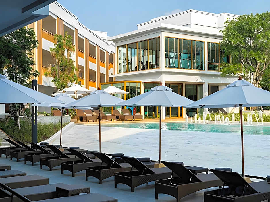 Bella Nara Phuket Naiyang Beach