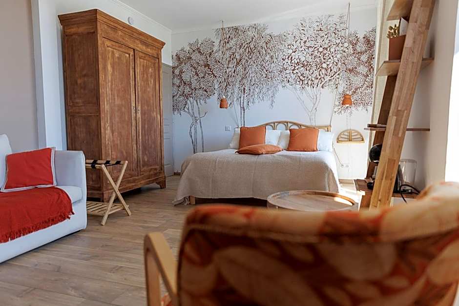 CHAMBRES D'HÔTES L'Oréliane en Provence Adults Only