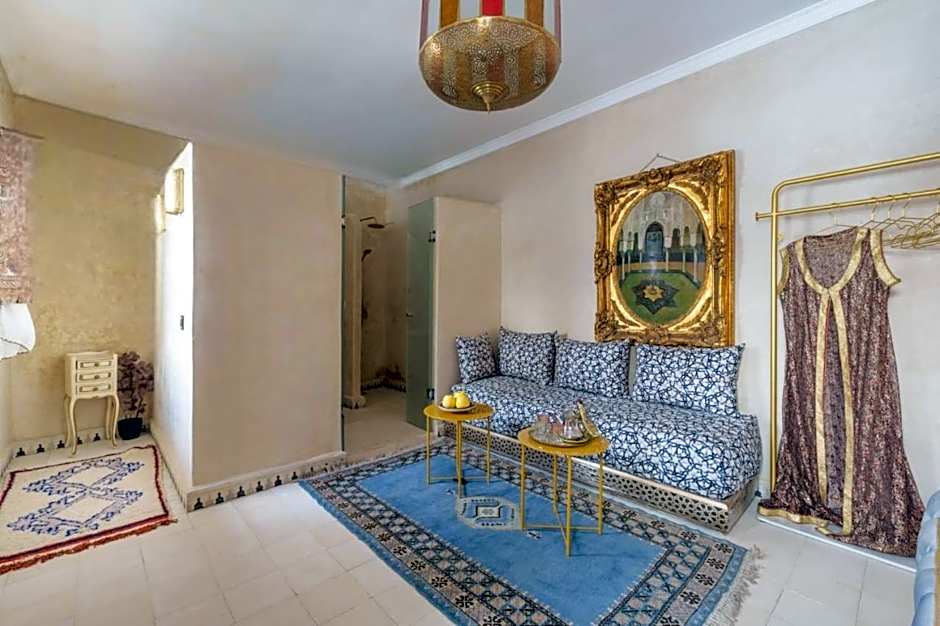 Riad 7 chambres - Petit dejeuner gratuit