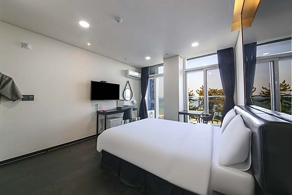 Hotel Cube