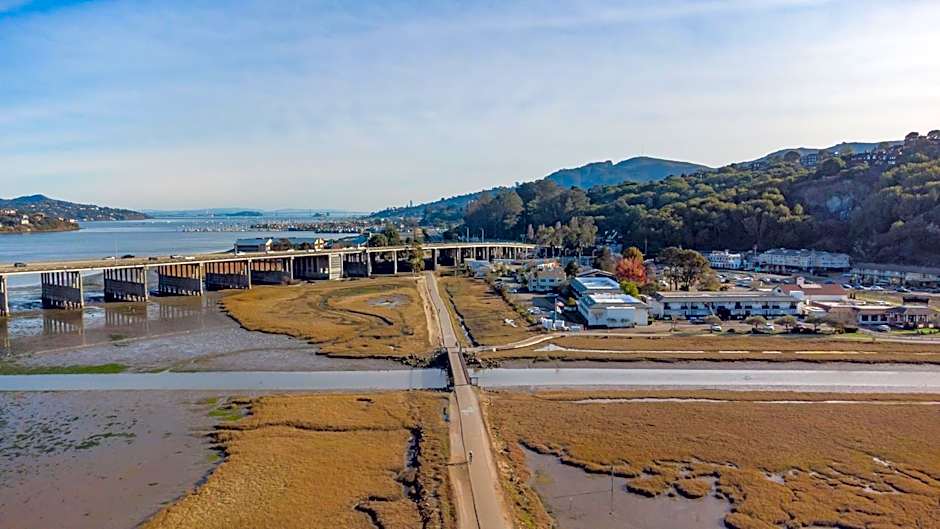 HOLIDAY INN EXPRESS MILL VALLEY SAN FRANCISCO AREA By IHG