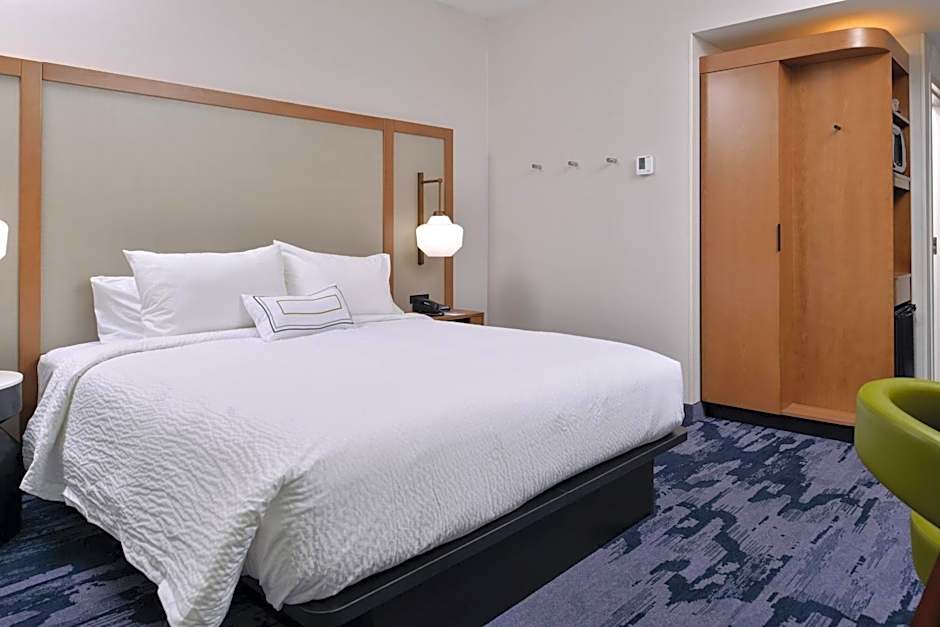 Fairfield Inn & Suites by Marriott Canton