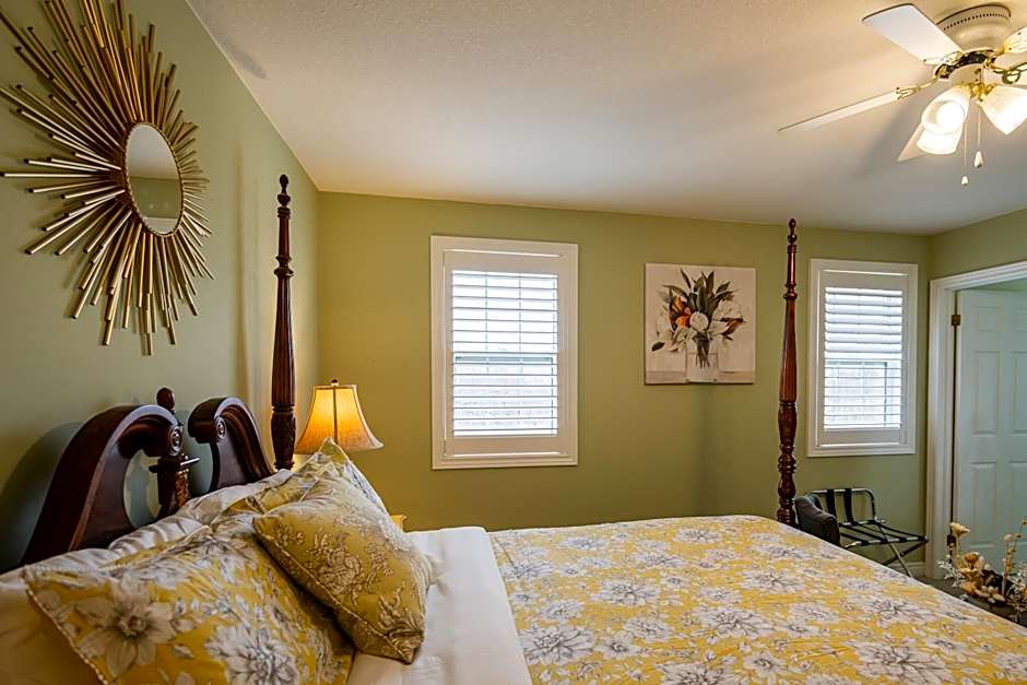 Old Town Country Landing