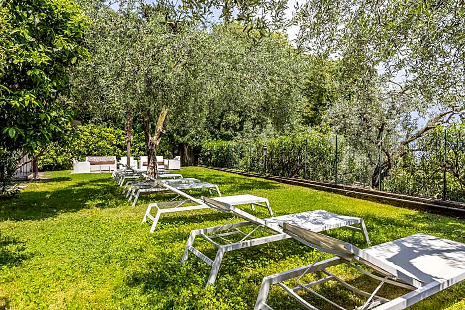 Hotel Meandro - Lake View