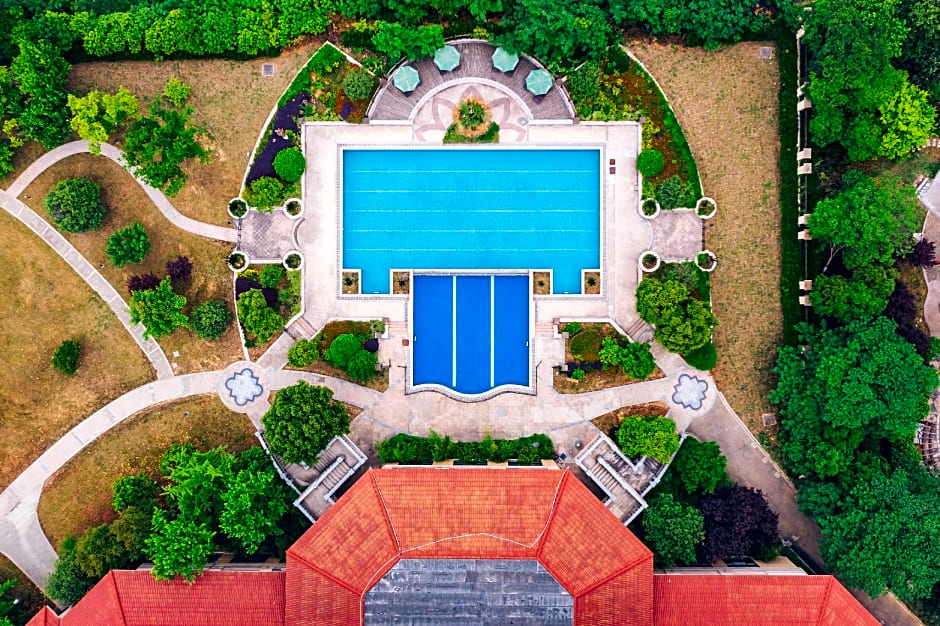 Chaohu Yuanzhou Haoting Hotel