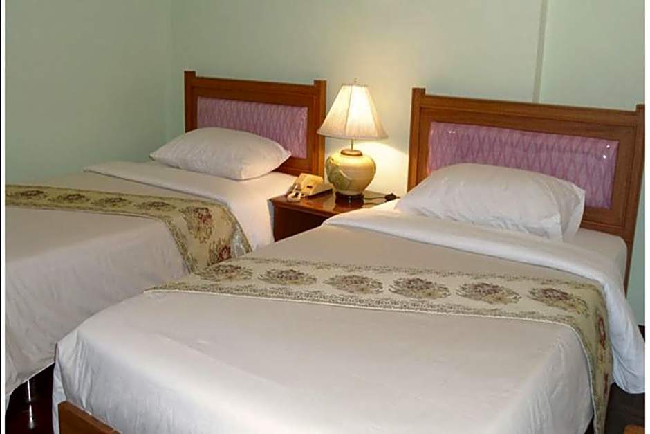 Ubon Hotel