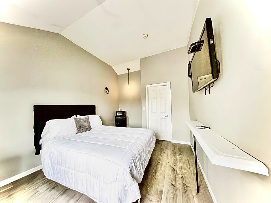 Penn Lodge Hotel & Suites Philadelphia - Bensalem